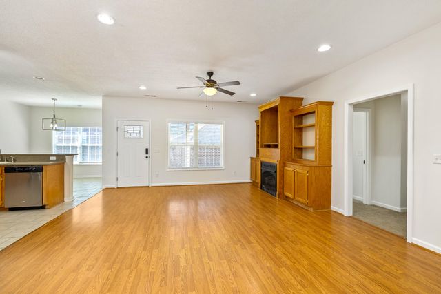 2174 Balclutha Lane, Sumter, SC 29153