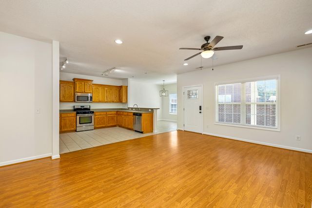 2174 Balclutha Lane, Sumter, SC 29153