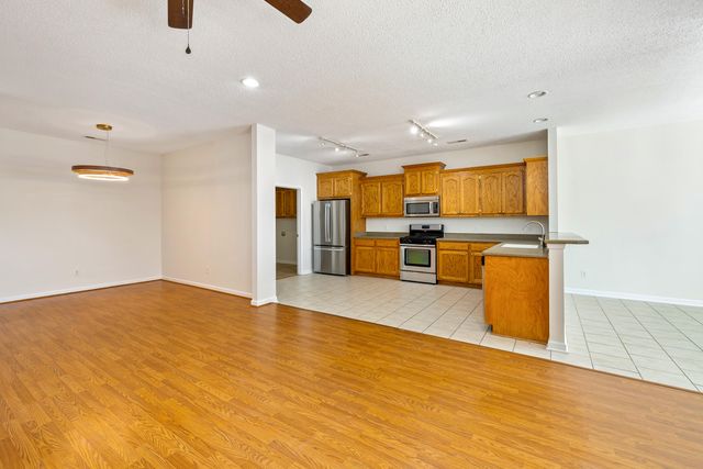 2174 Balclutha Lane, Sumter, SC 29153