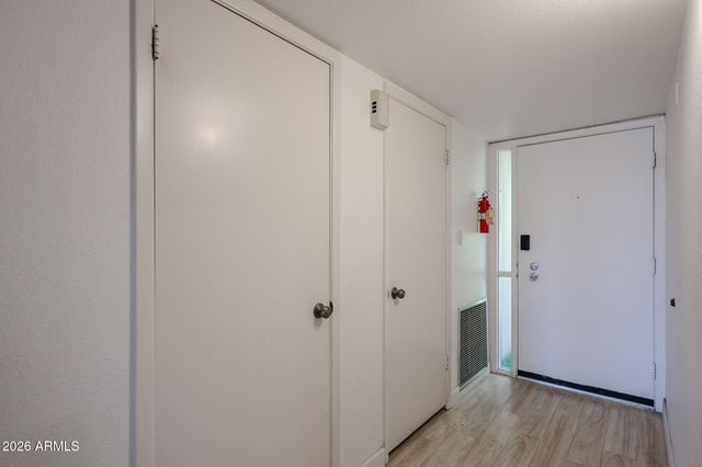 11032 N 28TH Drive 303, Phoenix, AZ 85029