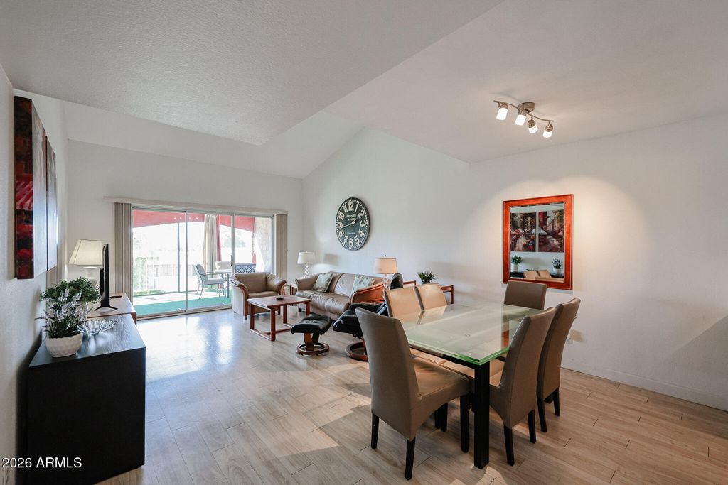 11032 N 28TH Drive 303, Phoenix, AZ 85029 — photo 5