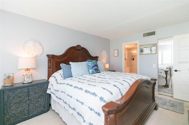 5510 PUERTA DEL SOL BOULEVARD S 232, St Petersburg, FL 33715
