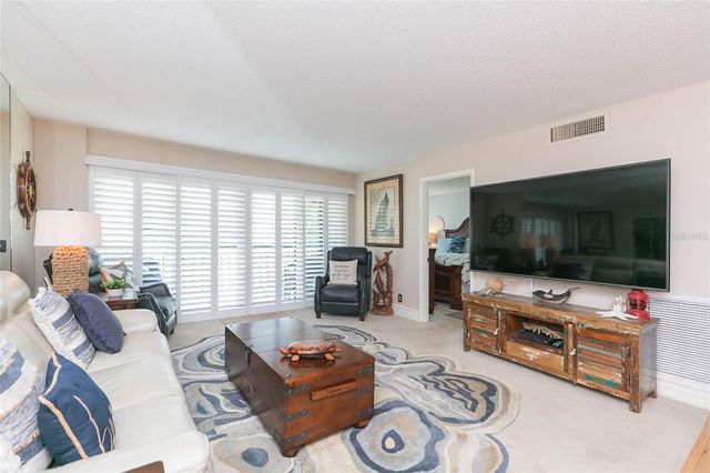 5510 PUERTA DEL SOL BOULEVARD S 232, St Petersburg, FL 33715