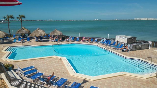 5510 PUERTA DEL SOL BOULEVARD S 232, St Petersburg, FL 33715