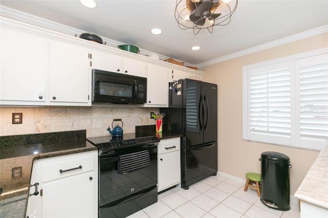 5510 PUERTA DEL SOL BOULEVARD S 232, St Petersburg, FL 33715