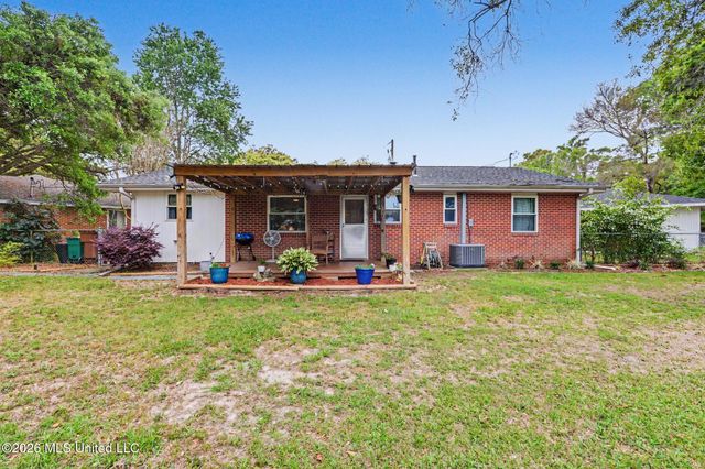 331 Shirley Court, Biloxi, MS 39531