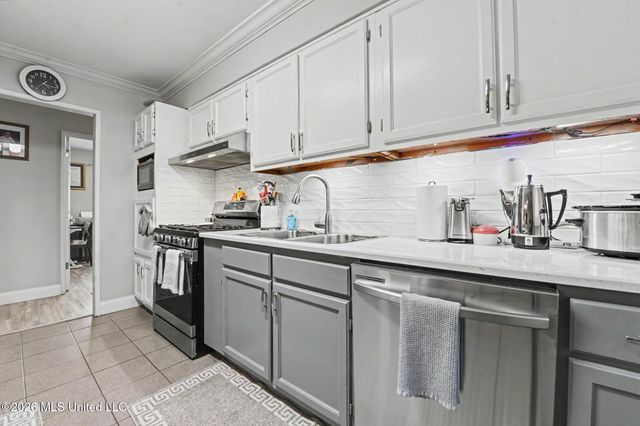 331 Shirley Court, Biloxi, MS 39531