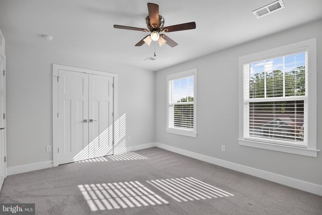 6710 GINSENG LN, King George, VA 22485