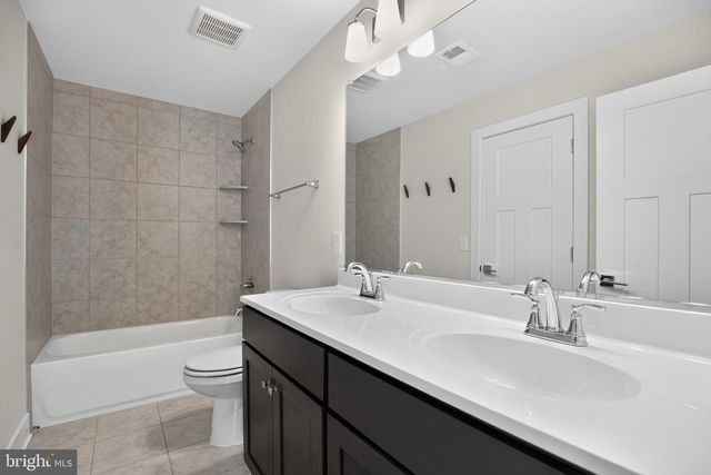6710 GINSENG LN, King George, VA 22485