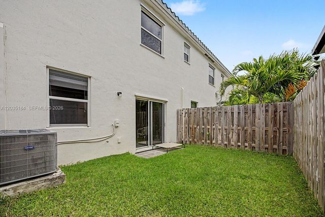2644 SE 13th St, Homestead, FL 33035