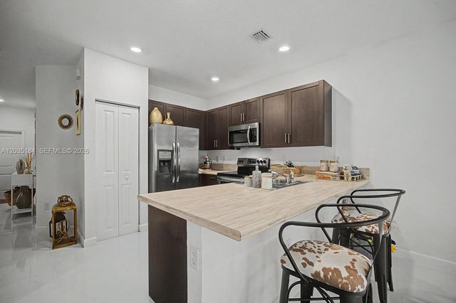 2644 SE 13th St, Homestead, FL 33035