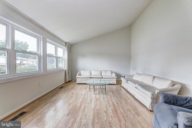 7438 PRINCE GEORGE RD, Baltimore, MD 21208