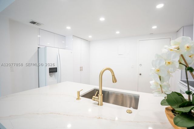 2100 S Ocean Dr 5B, Fort Lauderdale, FL 33316