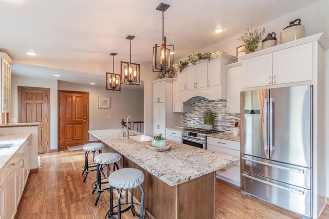 E8130 FLEASE ROAD, New London, WI 54961