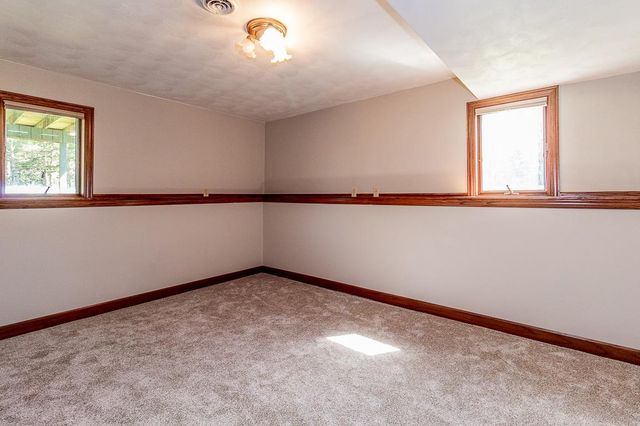 E8130 FLEASE ROAD, New London, WI 54961