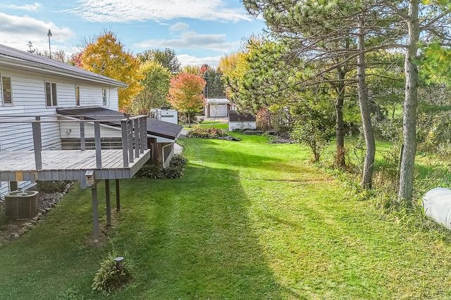 E8130 FLEASE ROAD, New London, WI 54961