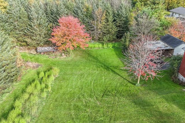 E8130 FLEASE ROAD, New London, WI 54961