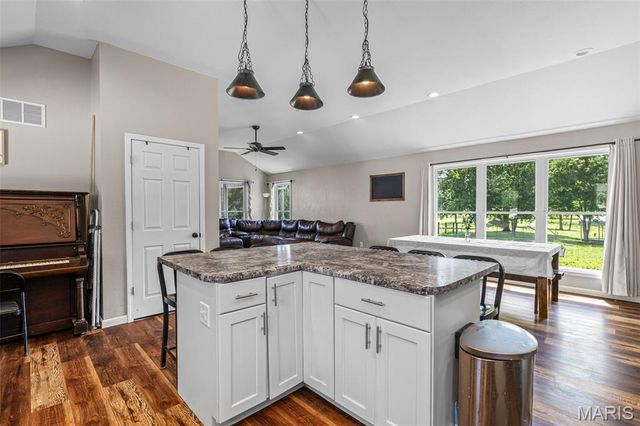 1515 Madison 404, Fredericktown, MO 63645