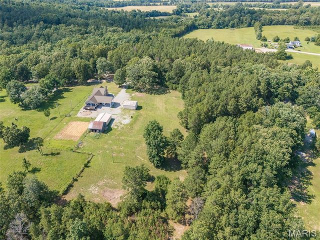 1515 Madison 404, Fredericktown, MO 63645