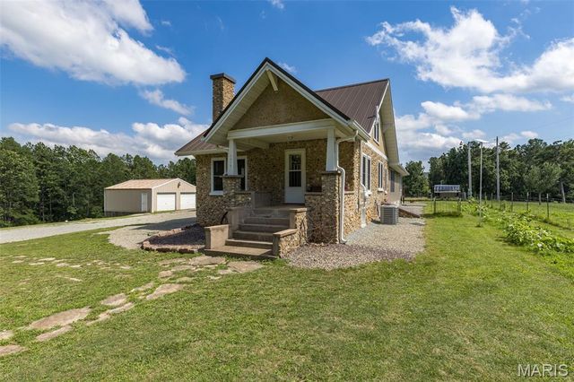 1515 Madison 404, Fredericktown, MO 63645