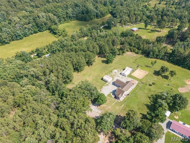 1515 Madison 404, Fredericktown, MO 63645