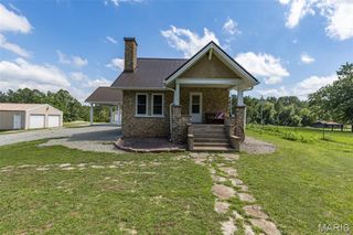 1515 Madison 404, Fredericktown, MO 63645