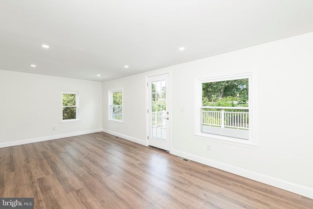 142 WYNDMOOR RD, Havertown, PA 19083