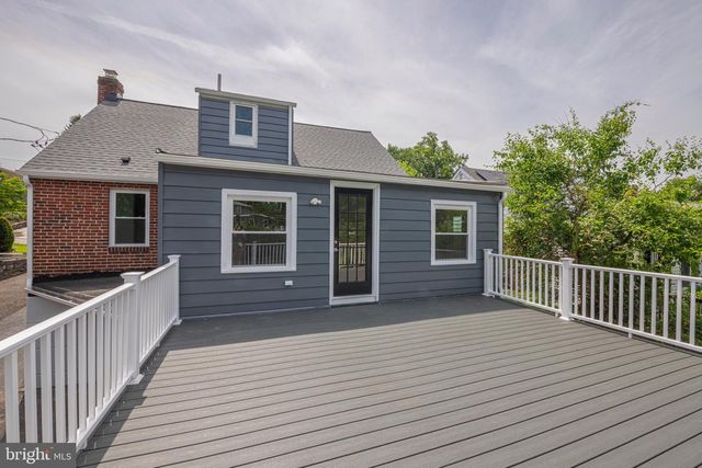 142 WYNDMOOR RD, Havertown, PA 19083
