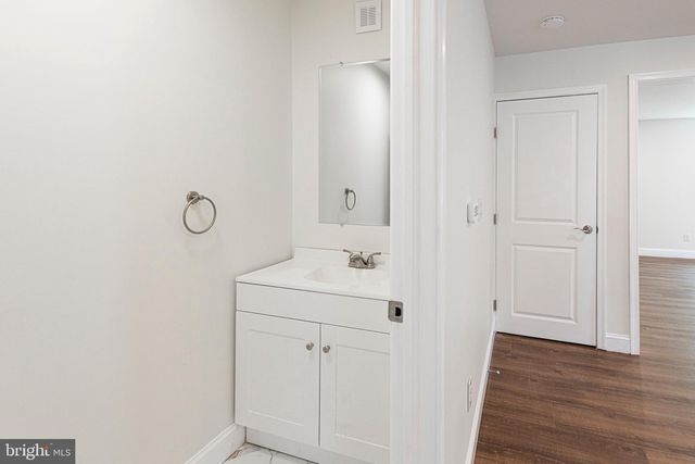 142 WYNDMOOR RD, Havertown, PA 19083