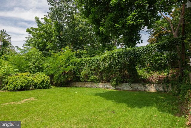 142 WYNDMOOR RD, Havertown, PA 19083