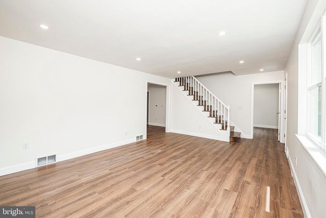 142 WYNDMOOR RD, Havertown, PA 19083