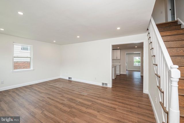 142 WYNDMOOR RD, Havertown, PA 19083