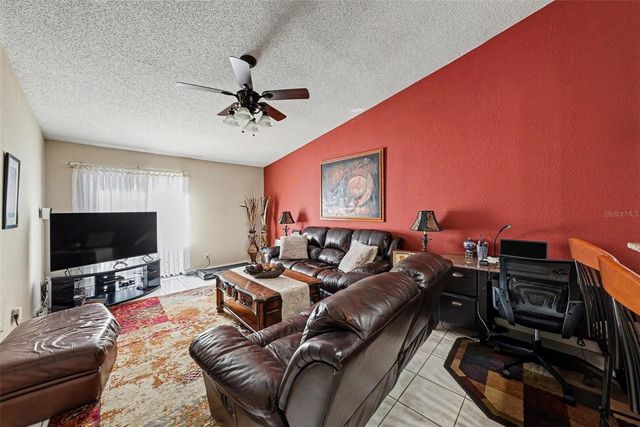 8708 CARROLL PALM PLACE, Tampa, FL 33614