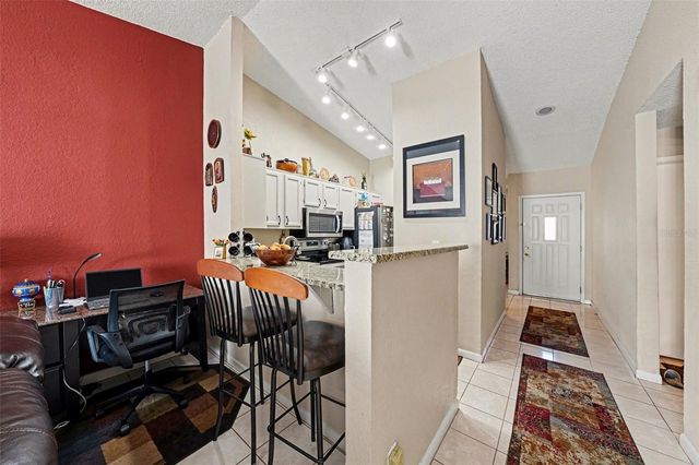 8708 CARROLL PALM PLACE, Tampa, FL 33614