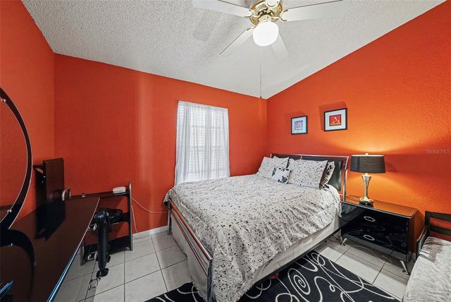 8708 CARROLL PALM PLACE, Tampa, FL 33614