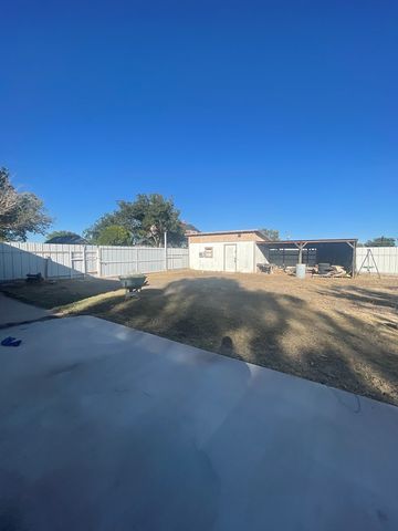 303 S Rollins, Fort Stockton, TX 79735