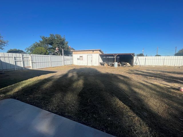 303 S Rollins, Fort Stockton, TX 79735