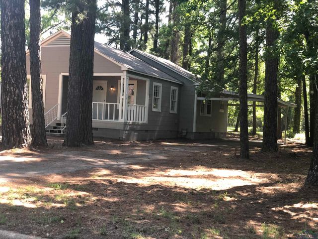 602 Premier Road, Longview, TX 75604