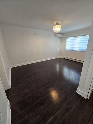 83 18 149th Avenue, Howard Beach, NY 11414