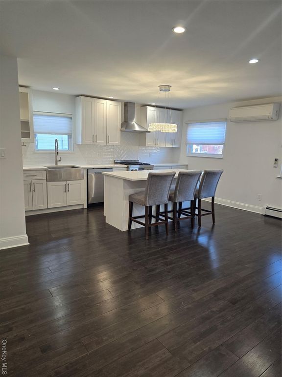 83 18 149th Avenue, Howard Beach, NY 11414