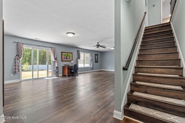 355 Queens Cove Way, Whispering Pines, NC 28327