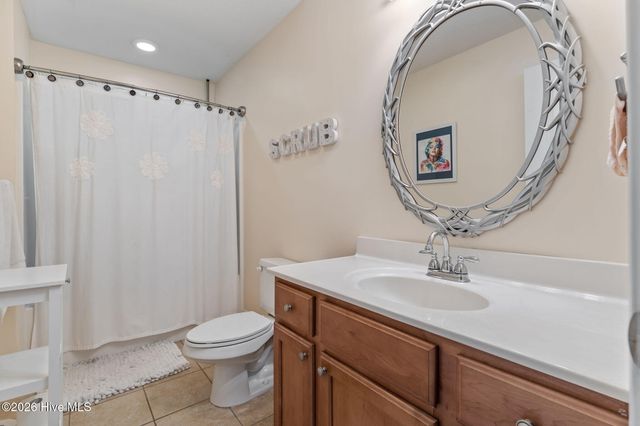 355 Queens Cove Way, Whispering Pines, NC 28327