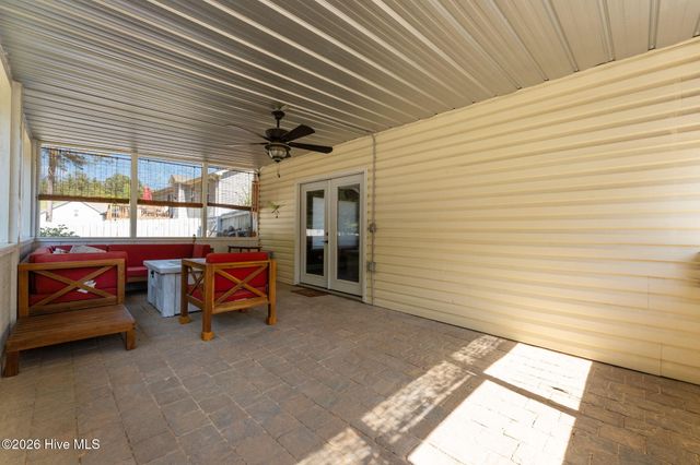 355 Queens Cove Way, Whispering Pines, NC 28327