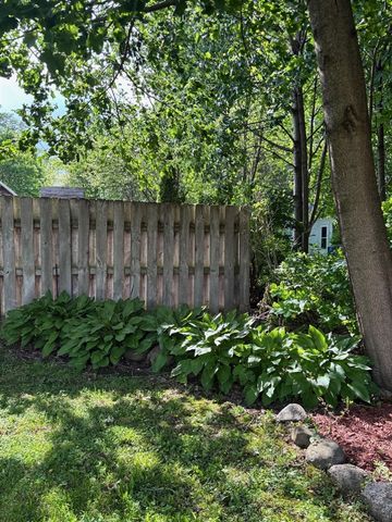 404 Cedar Street, Three Oaks, MI 49128