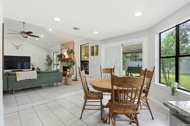 7626 Tippit Trl, San Antonio, TX 78240