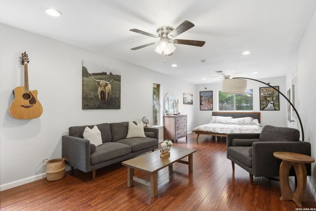 7626 Tippit Trl, San Antonio, TX 78240
