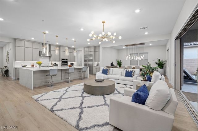 351 Tigullio Avenue, Henderson, NV 89011