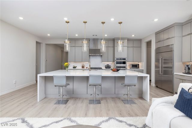 351 Tigullio Avenue, Henderson, NV 89011