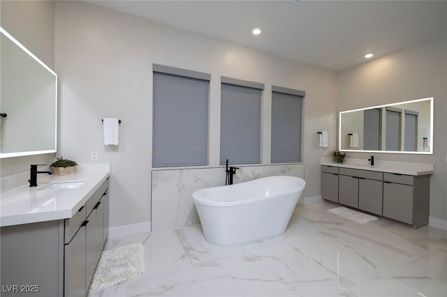 351 Tigullio Avenue, Henderson, NV 89011