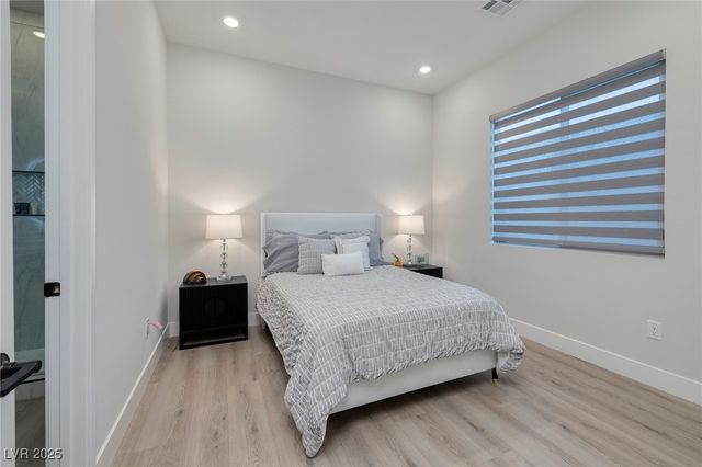 351 Tigullio Avenue, Henderson, NV 89011